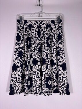 Boden Navy Ivory Floral Print Skater Skirt Fit & Flare Stretch Size 6